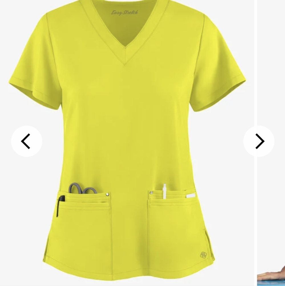 Scrub set